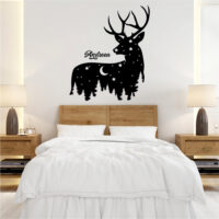 Sticker perete siluetă – Cerb cu steluțe - Nume copil